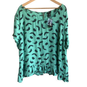 Torrid Aqua Blouse with Ruffled Hem and  Black Feather Print size 3x